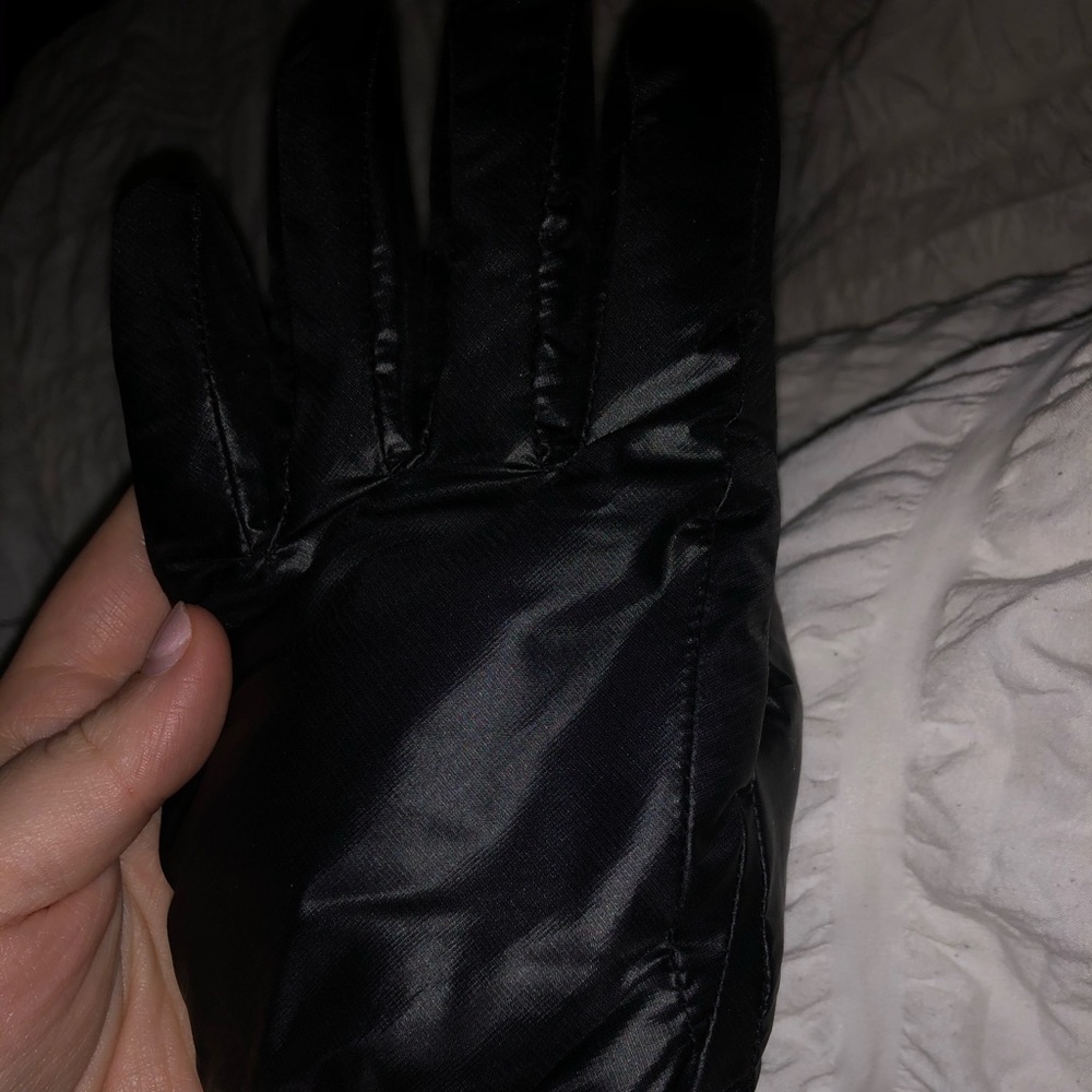 UGG Gloves water resistant - Picture 6 of 7